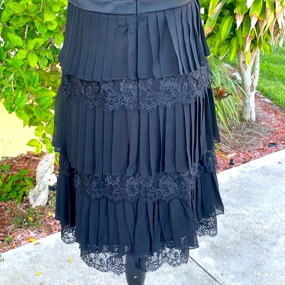 Beautiful 100% silk strapless black cocktail dress by Basix size 8 - Picture 5 of 8